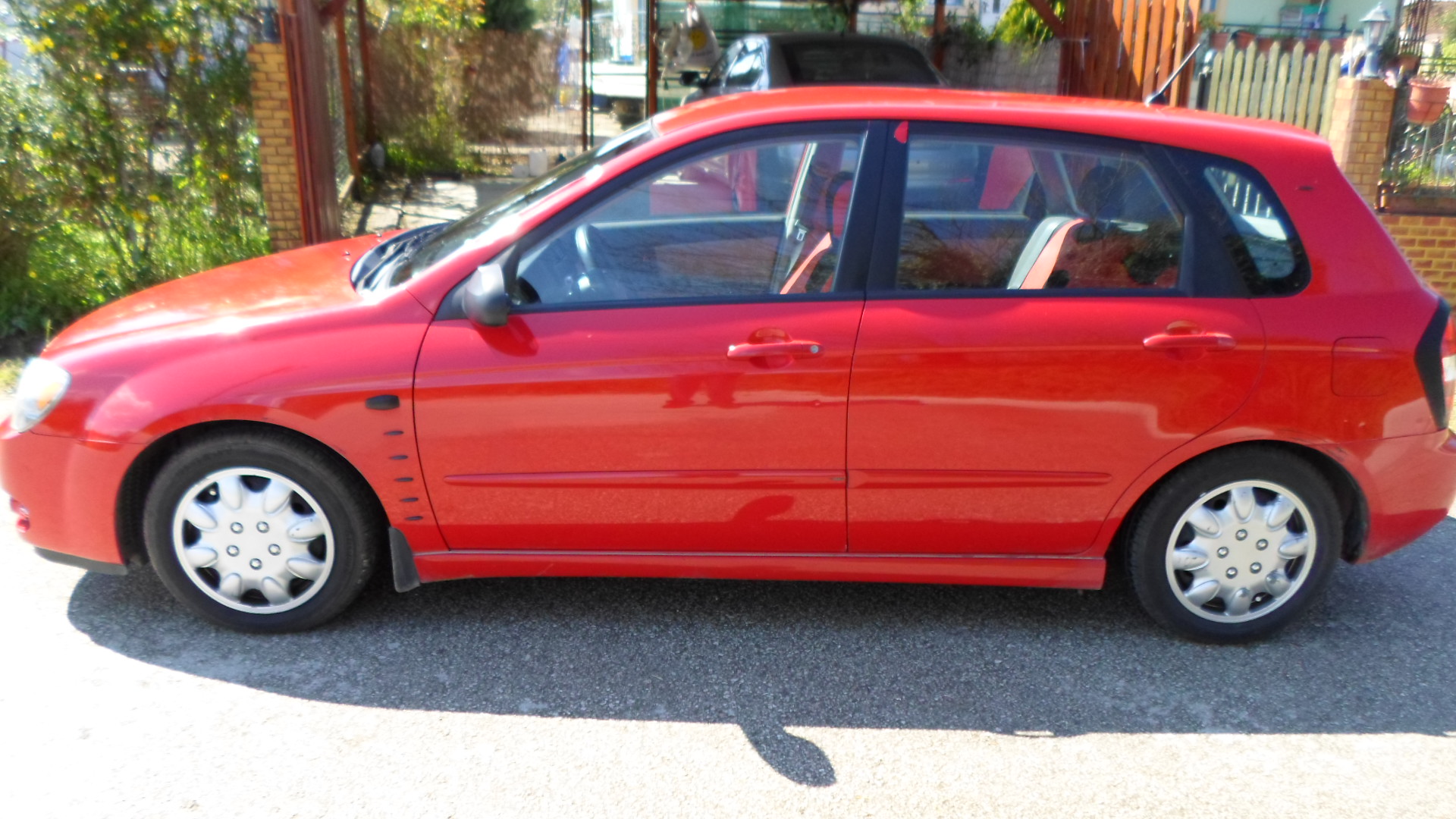 Kia cerato 1.6 lpg